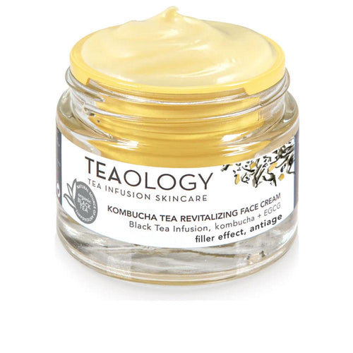 Teaology Kombucha Tea Revitalizing Facial Cream Radiant Glow Effect