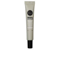 Suntique I'm 8,8% Solución Tratamiento Manchas Oscuras Para El Rostro Piel Radiante Y Uniforme