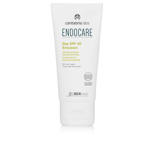 Endocare Endocare Essential Day Moisturizing Regenerating Emulsion SPF30 For Perfect Skin