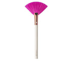 Ubu - Urban Beauty United Ubu Brochas Fan Brush Natural Bristles