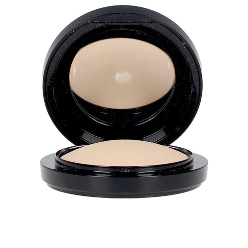 Mac Mineralize Face Powder Gold Deposit Radiant Finish
