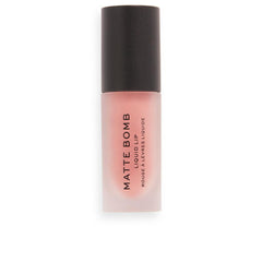 Revolution Make Up Matte Bomb Labial Líquido Nude Magnet Color Intenso