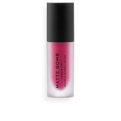 Revolution Make Up Matte Bomb Labial Líquido Nude Magnet Color Intenso
