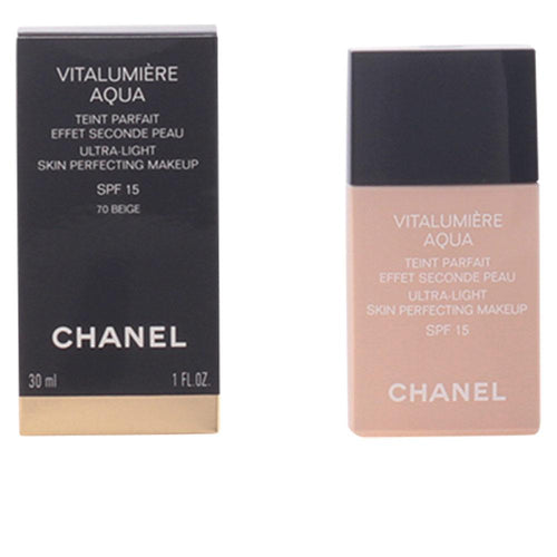Chanel Vitalumière Fondotinta Liquido Luminosità E Copertura Naturale